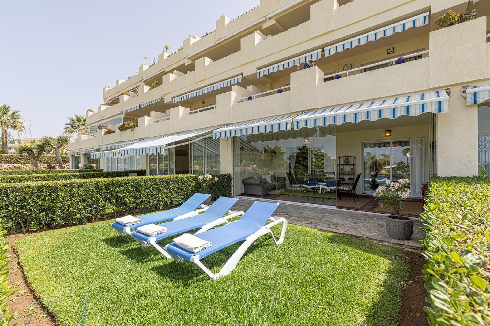 La Cala Gorgeous 2 Bedroom With Stunning Gardens, Pools And Sea Views