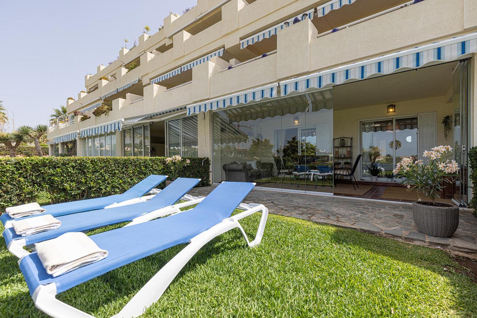 Appartement La Cala Gorgeous 2 Bedroom With Stunning Gardens, Pools And Sea Views *