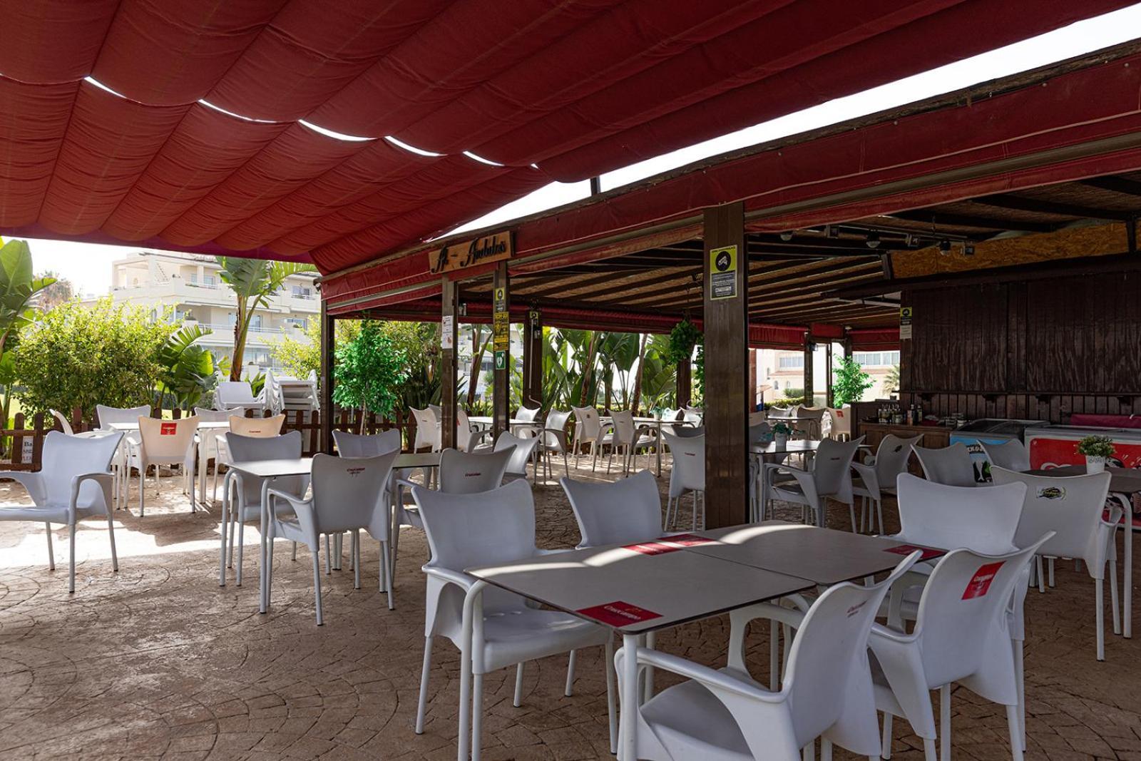 Appartement La Cala Gorgeous 2 Bedroom With Stunning Gardens, Pools And Sea Views *