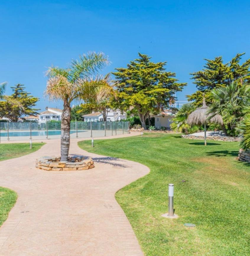 La Cala Gorgeous 2 Bedroom With Stunning Gardens, Pools And Sea Views Appartement El Faro